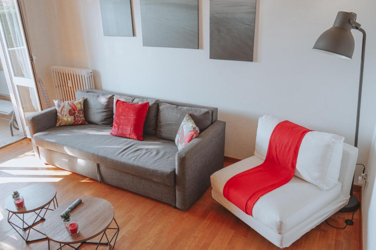 شقة 10 Min From The Airport-Wifi-Free Parking Samarate المظهر الخارجي الصورة